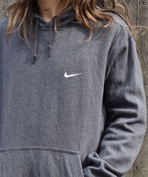 NIKE(iCL)́yBe[WÒzNIKE / iCL SMALL SWOOSH hJ XEFbgp[J[(p[J[)
