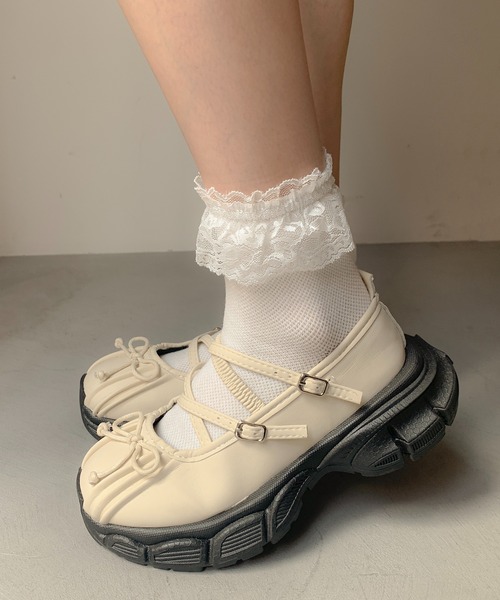 SHEPP(シープ)の「厚底 リボンストラップ付き スニーカー/レディース(スニーカー・レディース・ブラック/アイボリー・35/37/39)」の18枚目の写真