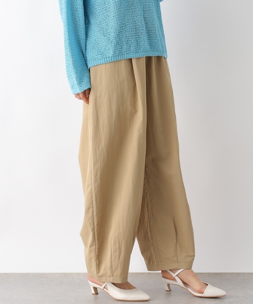 LEPSIM（レプシィム）の「イージータックカーブパンツ　991954（その他パンツ・レディース・ベージュ/アイボリー/ブラック・FREE）」の3枚目の写真