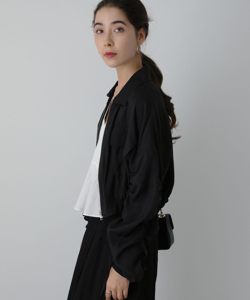 saloon（サルーン）の「SALOON(サルーン)/袖シャーリングシアーブルゾン（ブルゾン・レディース・ライトグリーン/オフホワイト/ブラック・FREE）」の16枚目の写真