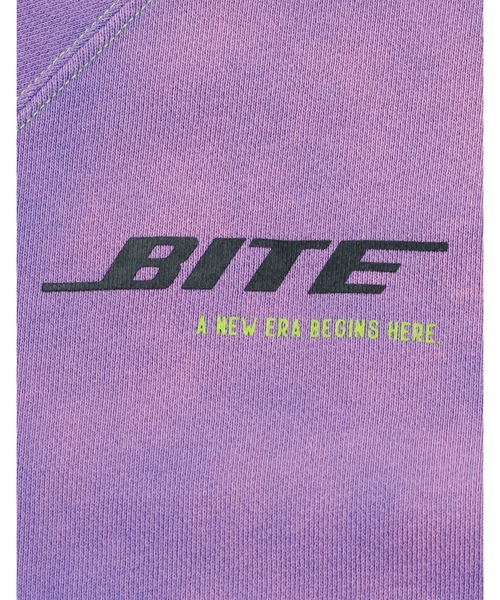 Little sunny bite(リトルサニーバイト)の「gradation logo sweat top(スウェット・レディース・パープル/ピンク/ブラック・SMALL/MEDIUM)」の18枚目の写真