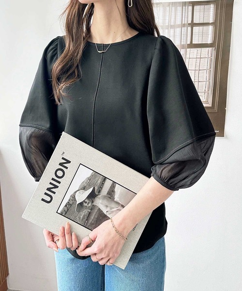 GeeRA(ジーラ)の「袖シアー切替ランタンスリーブトップス(Tシャツ/カットソー・レディース・ブラック/オフホワイト・MEDIUM/LARGE)」の8枚目の写真
