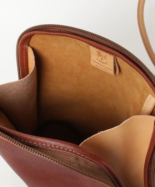 IL BISONTE（イルビゾンテ）の「IL BISONTE / ショルダーバッグ / 2024 SPRING SUMMER（ショルダーバッグ・レディース・ブラック/ダークブラウン/ブラウン・FREE）」の6枚目の写真