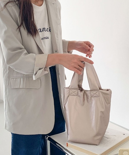 florist（フローリスト）の「メタリックパフィレザーハンドバッグ/トートバッグ（ハンドバッグ・レディース・ホワイト/ピンクゴールド/ブラック/シルバー・FREE）」の10枚目の写真