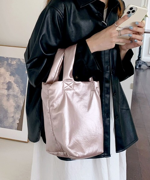 florist（フローリスト）の「メタリックパフィレザーハンドバッグ/トートバッグ（ハンドバッグ・レディース・ホワイト/ピンクゴールド/ブラック/シルバー・FREE）」の12枚目の写真