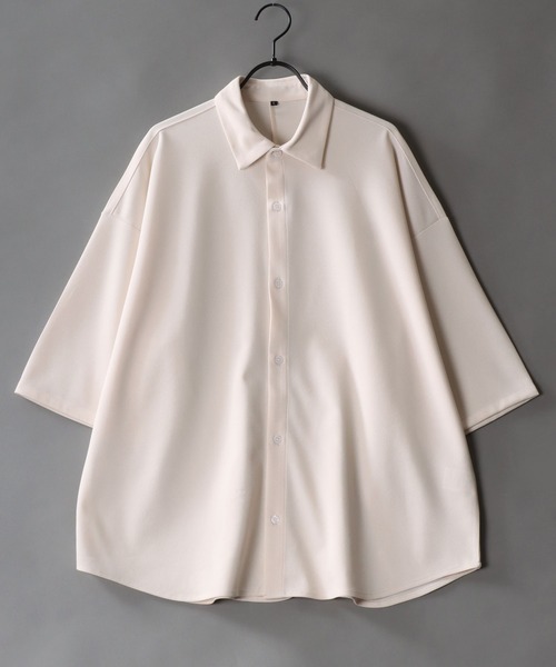 SITRY(シトリー)の「Amunzen Big Silhouette Shirt/UVカット 梨地 ビッグシルエット 半袖シャツ(シャツ/ブラウス・メンズ・ターコイズブルー/グレイッシュブルー/アイボリー/チャコール/グレイッシュベージュ/ブラック/オフホワイト/ダークグリーン・M/LL/L)」の3枚目の写真