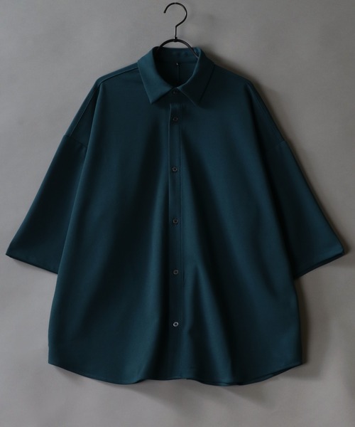 SITRY(シトリー)の「Amunzen Big Silhouette Shirt/UVカット 梨地 ビッグシルエット 半袖シャツ(シャツ/ブラウス・メンズ・ターコイズブルー/グレイッシュブルー/アイボリー/チャコール/グレイッシュベージュ/ブラック/オフホワイト/ダークグリーン・M/LL/L)」の2枚目の写真