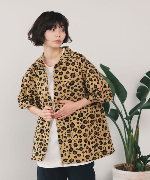 WILD THINGS(ワイルドシングス)の「WILD THINGS/ワイルドシングス PRINT SLANT S/S SHIRT シャツ(シャツ/ブラウス・メンズ・カモフラージュ/レオパード/その他・L/XL/M)」の3枚目の写真