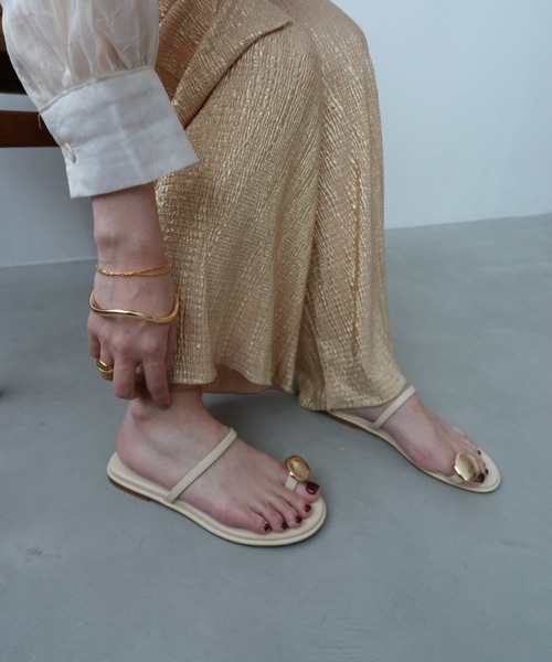 ORiental TRaffic by yuri（オリエンタルトラフィックバイユリ）の「ZOZOTOWN限定 メタルモチーフフラットサンダル 41290（サンダル・レディース・ベージュ/ブラック/ブラウン・M/S/LL/L）」の20枚目の写真