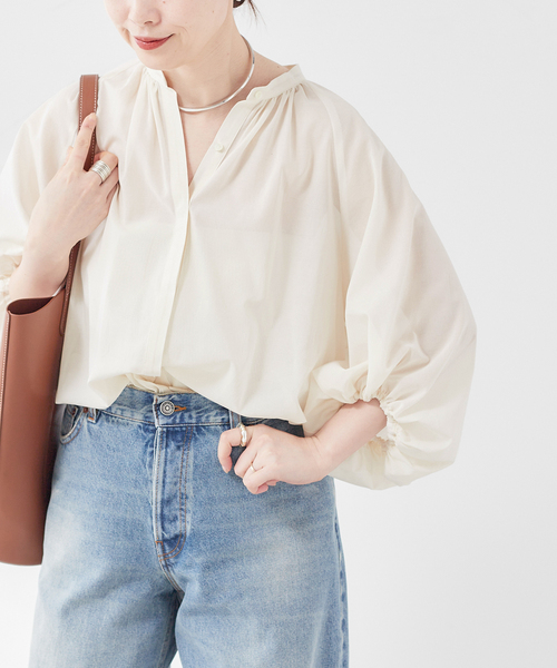 journal standard L'essage(ジャーナルスタンダードレサージュ)の「ウォッシャブルローンバルーンブラウス(シャツ/ブラウス・レディース・ブラック/ホワイト/グリーン・FREE)」の22枚目の写真