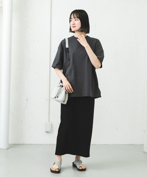 EKAL（エカル）の「『吸水速乾/UVカット』DRY OUT BIG S/S T-SHIRTS（Tシャツ/カットソー・レディース・ブラック/ブラウン系その他/オフホワイト/グレー・ONE）」の8枚目の写真