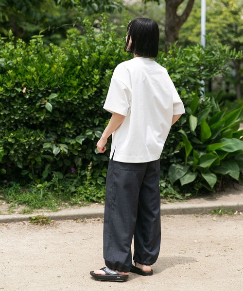 EKAL（エカル）の「『吸水速乾/UVカット』DRY OUT BIG S/S T-SHIRTS（Tシャツ/カットソー・レディース・ブラック/ブラウン系その他/オフホワイト/グレー・ONE）」の17枚目の写真