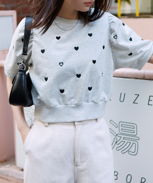 Rejoule(リジュール)の「ハート刺繍パフ袖トップス(Tシャツ/カットソー・レディース・オフホワイト/ネイビー/オートミール・FREE)」の20枚目の写真