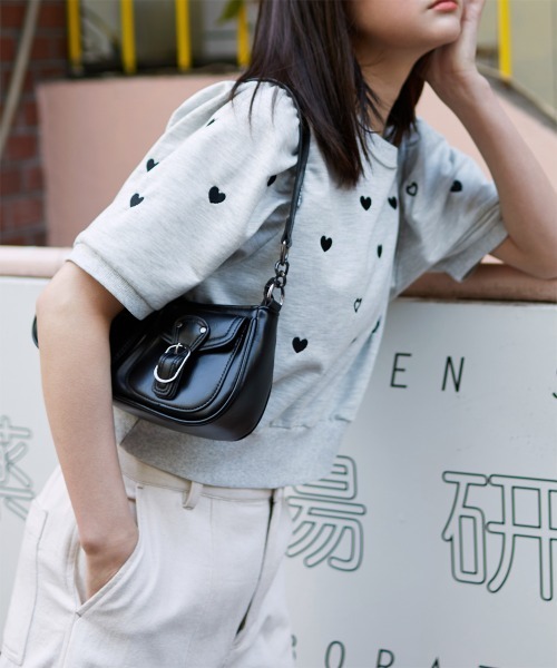 Rejoule(リジュール)の「ハート刺繍パフ袖トップス(Tシャツ/カットソー・レディース・オフホワイト/ネイビー/オートミール・FREE)」の19枚目の写真