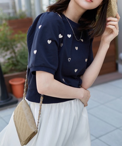 Rejoule(リジュール)の「ハート刺繍パフ袖トップス(Tシャツ/カットソー・レディース・オフホワイト/ネイビー/オートミール・FREE)」の16枚目の写真