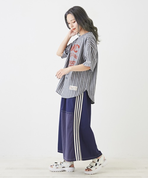 CUBE SUGAR(キューブシュガー)の「ストライプ半袖ロゴプリントプルオーバーシャツ(シャツ/ブラウス・レディース・ブラウン/マルチ/ブルー/ネイビー・M)」の12枚目の写真