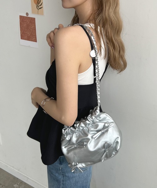 Futier land(フューティアランド)の「アシンメトリークロスビスチェ/キャミソール(キャミソール・レディース・アイボリー/グリーン系その他/ライトブルー/ブラック・FREE)」の9枚目の写真