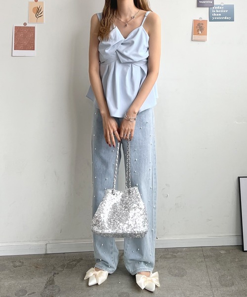 Futier land(フューティアランド)の「アシンメトリークロスビスチェ/キャミソール(キャミソール・レディース・アイボリー/グリーン系その他/ライトブルー/ブラック・FREE)」の20枚目の写真