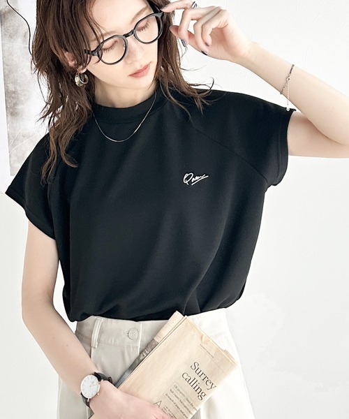 classicalelf(クラシカルエルフ)の「キレイめ大人のフレンチ袖。胸刺繍ラグランモックネックフレンチTシャツ(Tシャツ/カットソー・レディース・グリーン/ブラック/アイボリー/杢グレー・LARGE/MEDIUM/SMALL/X-LARGE)」の12枚目の写真