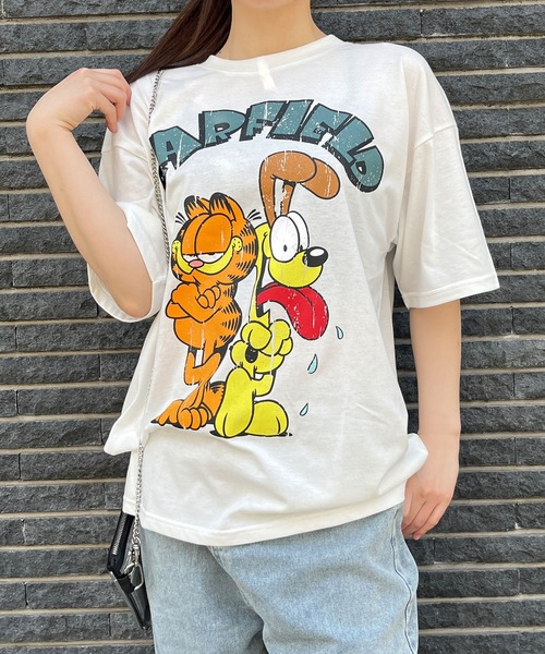 GLAMOROUS JANE(グラマラスジェーン)の「GARFIELDフロントプリントビッグTシャツ(Tシャツ/カットソー・レディース・オフホワイト/モスグリーン/ブラック・FREE)」の6枚目の写真