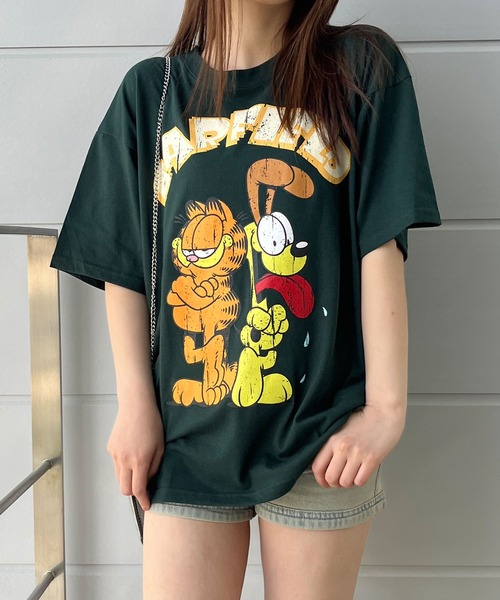 GLAMOROUS JANE(グラマラスジェーン)の「GARFIELDフロントプリントビッグTシャツ(Tシャツ/カットソー・レディース・オフホワイト/モスグリーン/ブラック・FREE)」の18枚目の写真