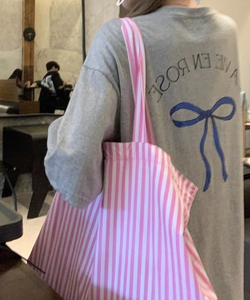 LAC-VERT（ラック・ヴェール）の「LA VEI EN ROSEリボンTシャツ（Tシャツ/カットソー・レディース・ホワイト/グレー/ブラック・FREE）」の9枚目の写真