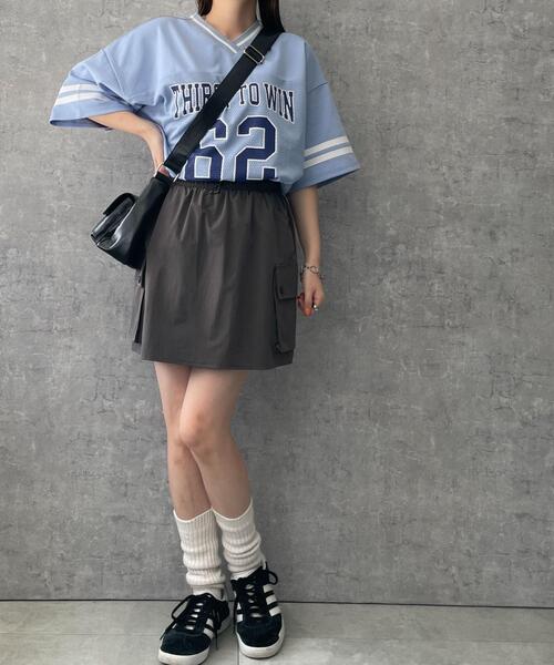 WOND(ウォンド)の「ナイロンカーゴミニスカート(スカート・レディース・ブラック/ピンク/グレー・FREE)」の7枚目の写真