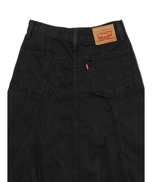Levi's(リーバイス)の「Levi's/リーバイス FIT AND FLARE スカート ブラック CHERISH THE DAY(デニムスカート・レディース・ブラック・28inch/24inch/25inch/26inch/27inch/23inch)」の7枚目の写真