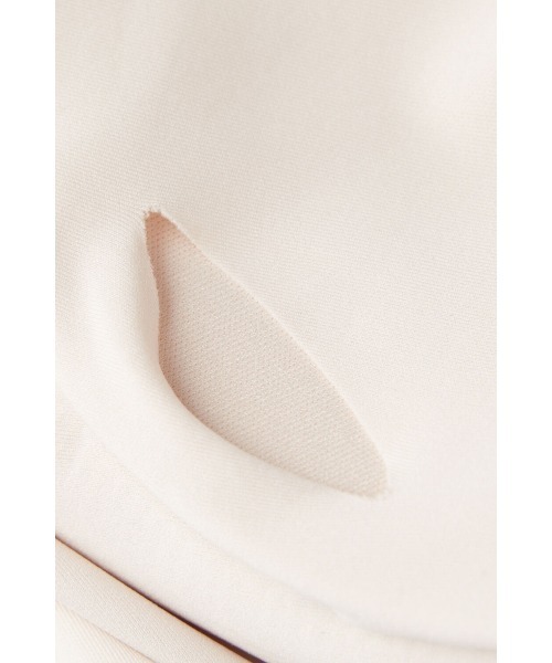 Intimissimi（インティミッシミ）の「マイクロファイバー Eri ブラトップ【ノンワイヤー・ホックなし・脇高・ウェアに響かない】（ブラジャー・レディース・キナリ/ベージュ/ブラック/ダークベージュ/モカ・L/XL/M/L/S/M/XS/S）」の21枚目の写真