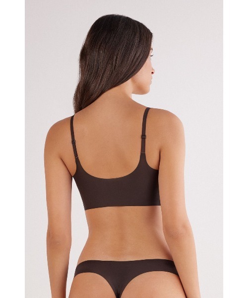 Intimissimi（インティミッシミ）の「マイクロファイバー Eri ブラトップ【ノンワイヤー・ホックなし・脇高・ウェアに響かない】（ブラジャー・レディース・キナリ/ベージュ/ブラック/ダークベージュ/モカ・L/XL/M/L/S/M/XS/S）」の14枚目の写真