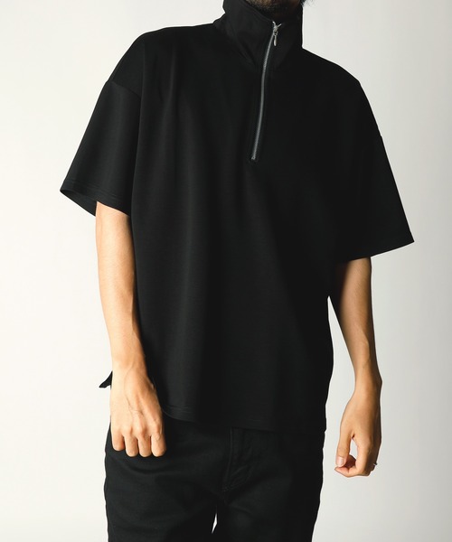 INASTUDIOS ZOO（イーナストゥディオスズー）の「「INASTUDIOS SELECT」ダンボールニット ハーフジップ Tシャツ（Tシャツ/カットソー・メンズ・ホワイト/ブラック/チャコールグレー・MEDIUM/LARGE/X-LARGE）」の2枚目の写真