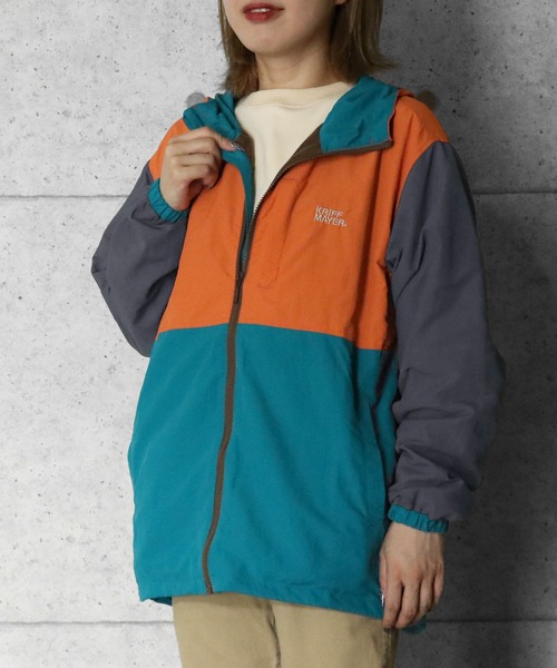 KRIFF MAYER Lady's Collection(クリフメイヤーレディースコレクション)の「アクティブフードJK(マウンテンパーカー・レディース・カラフル/ベージュ/ネイビー/その他5/その他6/ブルーグリーン・MEDIUM/LARGE)」の6枚目の写真