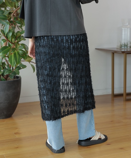 LEPSIM（レプシィム）の「フェザーラップスカート　127625（スカート・レディース・オフホワイト/ブラック・FREE）」の8枚目の写真