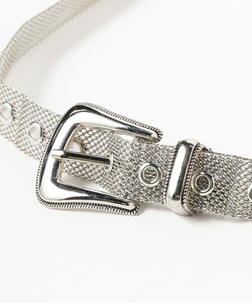 Ray BEAMS（レイビームス）の「メタル メッシュ ベルト（ベルト・レディース・シルバー・ONE SIZE）」の2枚目の写真