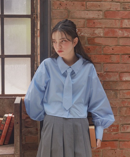 GLOBAL WORK（グローバルワーク）の「ネクタイ付きクロップドシャツ/AND YUA ANY/132131（シャツ/ブラウス・キッズ・ブルー/ストライプ・FREE）」の7枚目の写真