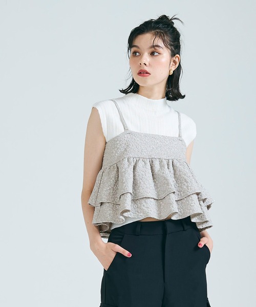 coca(coca)(コカ)の「上品エンボス バックリボン2wayビスチェ(キャミソール・レディース・グレー/ブラック・L/M)」の5枚目の写真