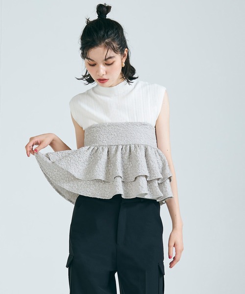 coca(coca)(コカ)の「上品エンボス バックリボン2wayビスチェ(キャミソール・レディース・グレー/ブラック・L/M)」の8枚目の写真