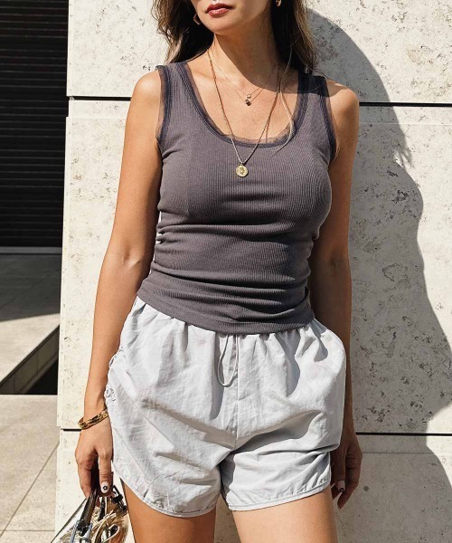 esutoreja（エストレジャ）の「チュールトリムリブタンクトップ（タンクトップ・レディース・ブラック/ホワイト/チャコール・FREE）」の2枚目の写真