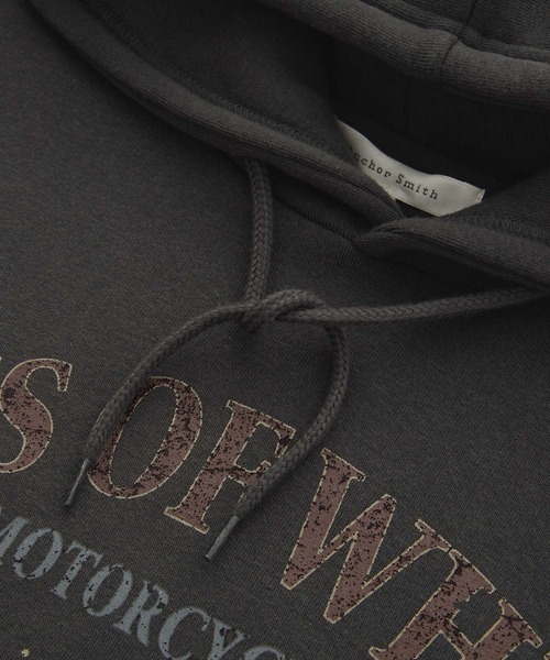 Anchor Smith(アンカー スミス)の「ヴィンテージライクグラフィックオーバーサイズパーカー(パーカー・レディース・ブラック系2/ブラック系3/グレー系/ダークブラウン/オートミール/ダークネイビー/ブラック系・M/L)」の13枚目の写真