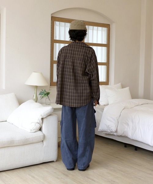 UNE MANSION(ユヌマンション)の「【季節の変わり目におすすめ】 y2kレタリングビーグルシースルーニット(ニット/セーター・レディース・アイボリー/スカイブルー・FREE)」の5枚目の写真