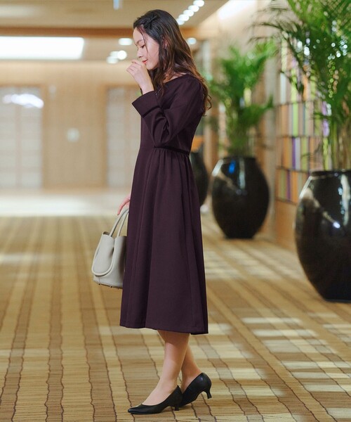 安田美沙子さん着用】ベロアラインフレアワンピース（ワンピース