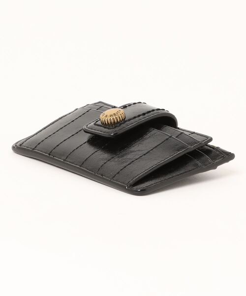 CHARLES & KEITH(チャールズ & キース)の「Donna ドンナ クリンクルエフェクトパネルカードホルダー(カードケース・レディース・ブラック/タン/グレー・XXS)」の4枚目の写真