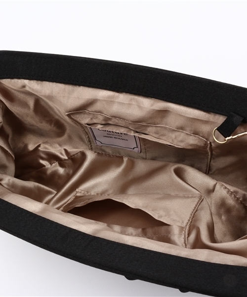 URBAN RESEARCH(アーバンリサーチ)の「UR COUTURE MAISON BAG(ハンドバッグ・レディース・ブラック/グレー系その他・FREE)」の3枚目の写真