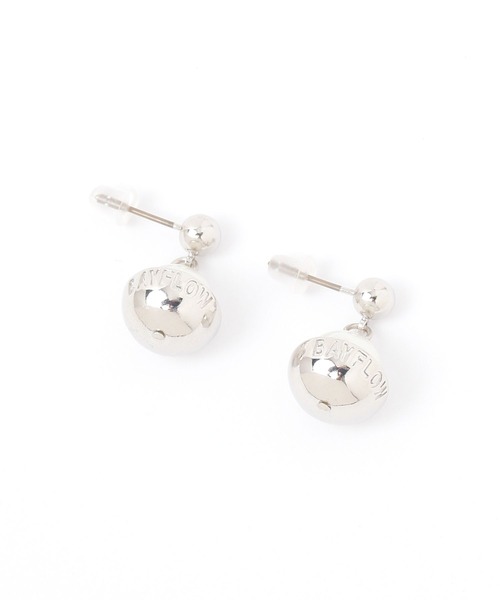 BAYFLOW（ベイフロー）の「ロゴボールピアス（ピアス（両耳用）・レディース・ゴールド/シルバー・FREE）」の6枚目の写真