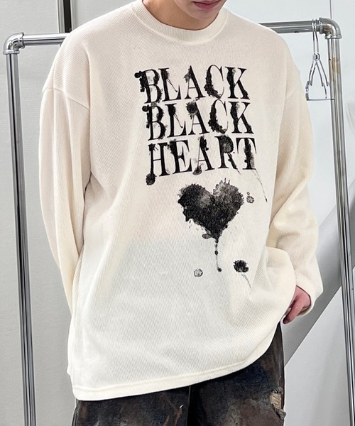 Figments（フィグメンツ）の「BLACK HEARTニット（ニット/セーター・レディース・ホワイト/ブラック・FREE）」の3枚目の写真