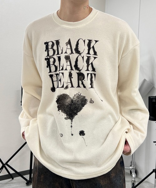 Figments（フィグメンツ）の「BLACK HEARTニット（ニット/セーター・レディース・ホワイト/ブラック・FREE）」の4枚目の写真