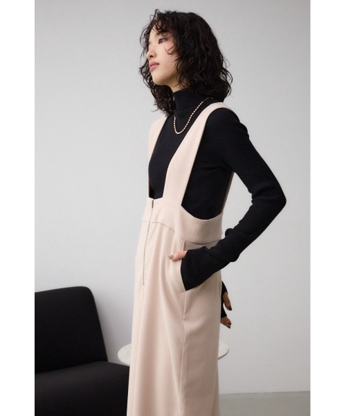 AZUL by moussy(アズールバイマウジー)の「フロントジップジャンパースカート(ワンピース・レディース・ブラック/ライトベージュ・MEDIUM/SMALL)」の15枚目の写真