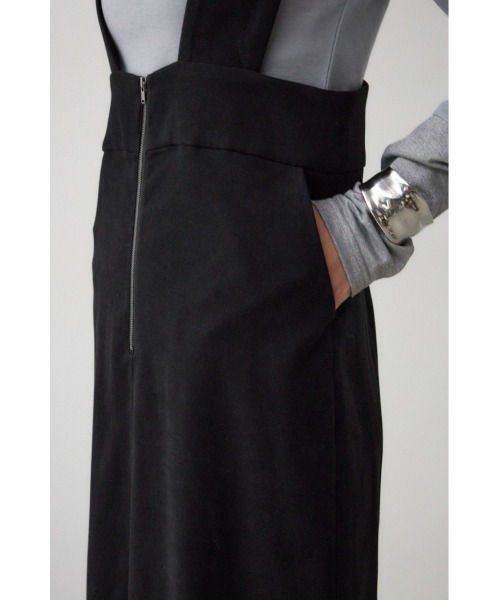 AZUL by moussy(アズールバイマウジー)の「フロントジップジャンパースカート(ワンピース・レディース・ブラック/ライトベージュ・MEDIUM/SMALL)」の12枚目の写真