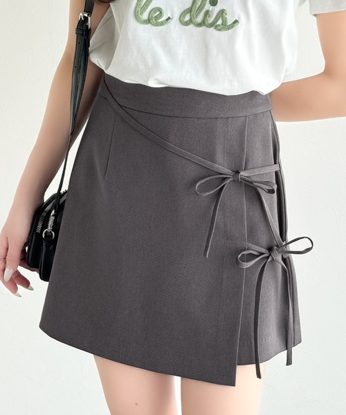mily bilet(ミウィビレット)の「【mily bilet】華やかな印象をプラス。リボンデザインスコート(スカート・レディース・グレー/ブラック/アイボリー・MEDIUM/SMALL/LARGE/X-LARGE)」の1枚目の写真