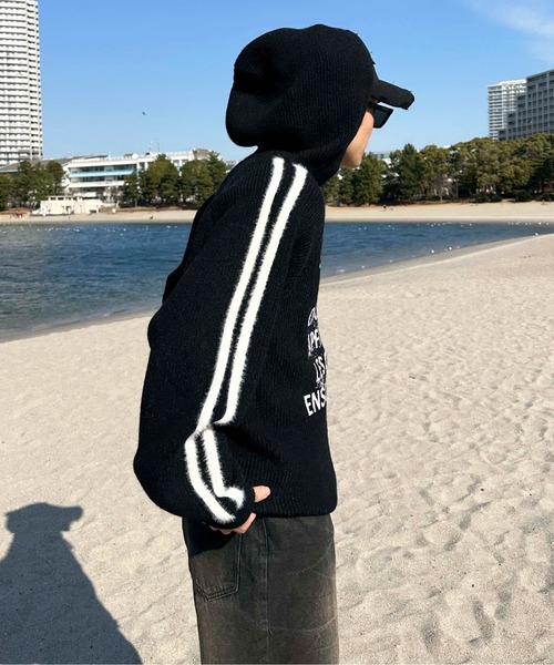 sedacle(セダクル)の「フロントロゴダブルジップニットパーカー(パーカー・メンズ・ブラック/ベージュ/ブルー・LARGE/MEDIUM/SMALL)」の22枚目の写真